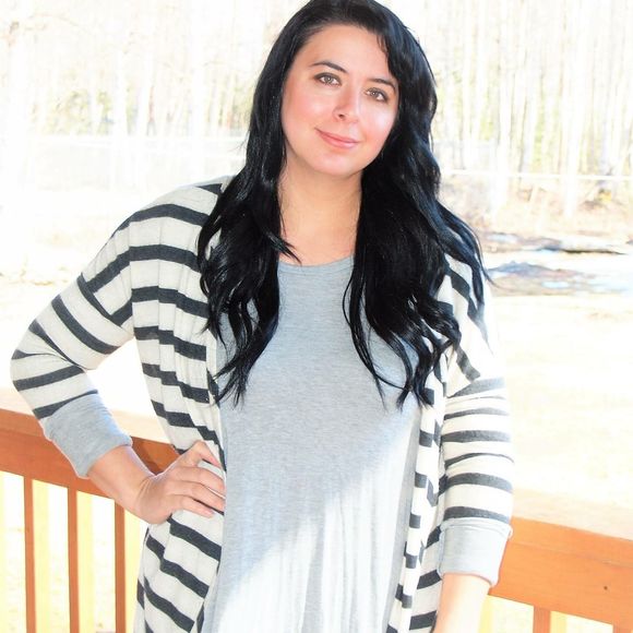 Meet your Posher, Corrina - Picture 1 of 1